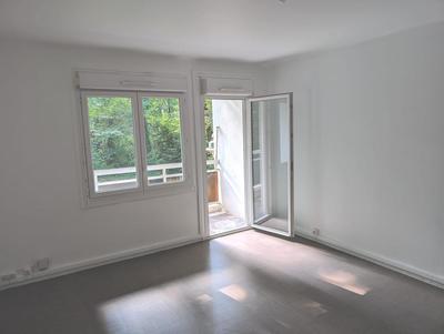 Appartement - 64 m² - 4 pièces