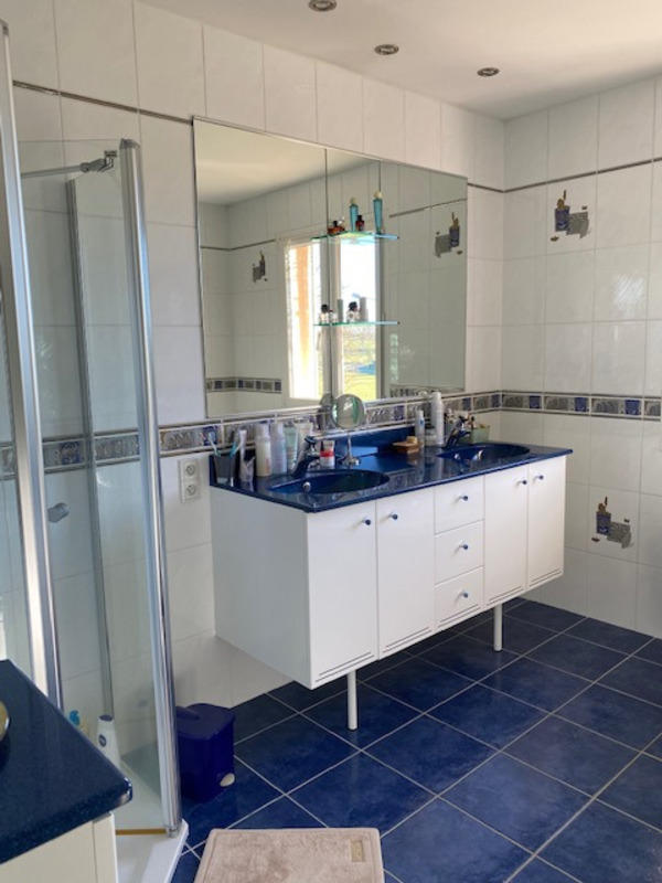 Maison - 170 m² - 6 pièces