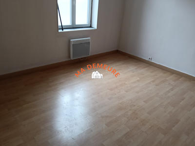 Maison - 85 m² - 6 pièces