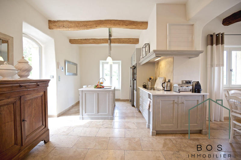 Bastide - 200 m² - 6 pièces