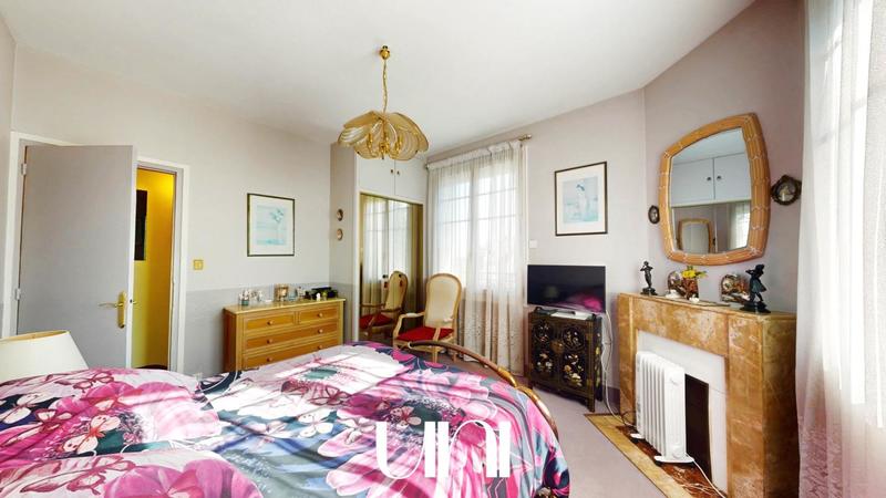 Maison - 172 m² - 7 pièces