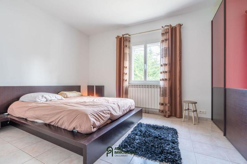 Maison - 136 m² - 4 pièces