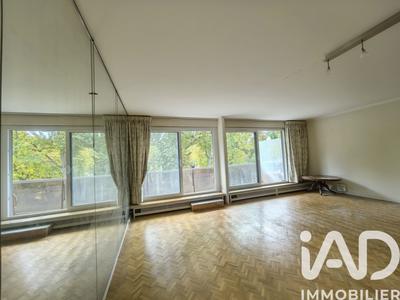 Appartement - 112 m² - 5 pièces