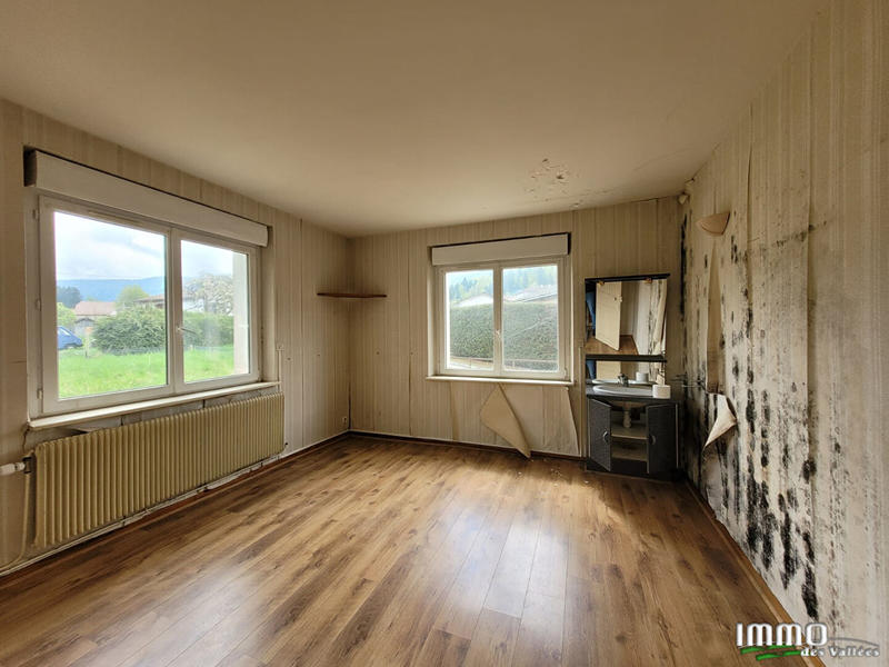 Maison - 158 m² - 8 pièces