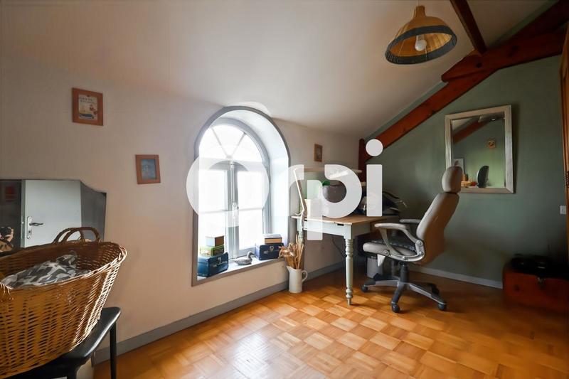 Maison - 133 m² - 6 pièces