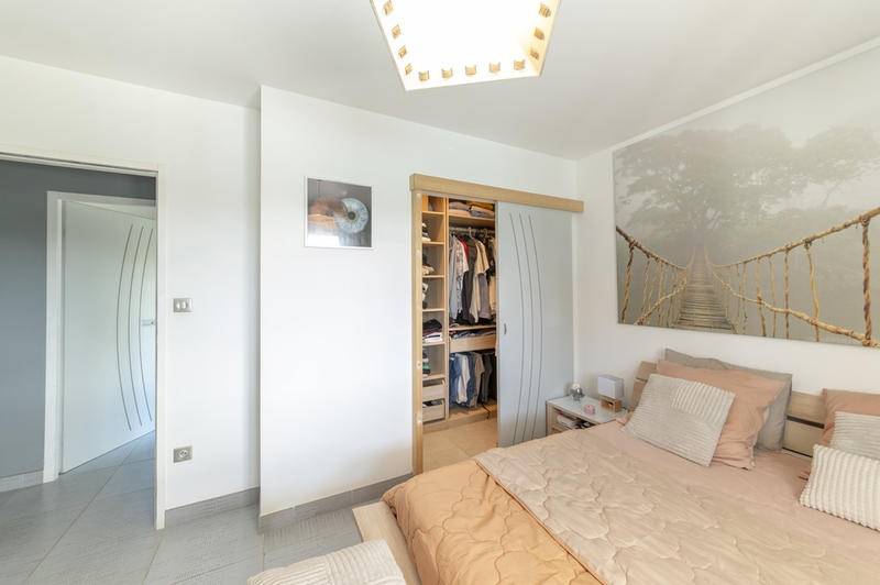 Maison - 166 m² - 7 pièces