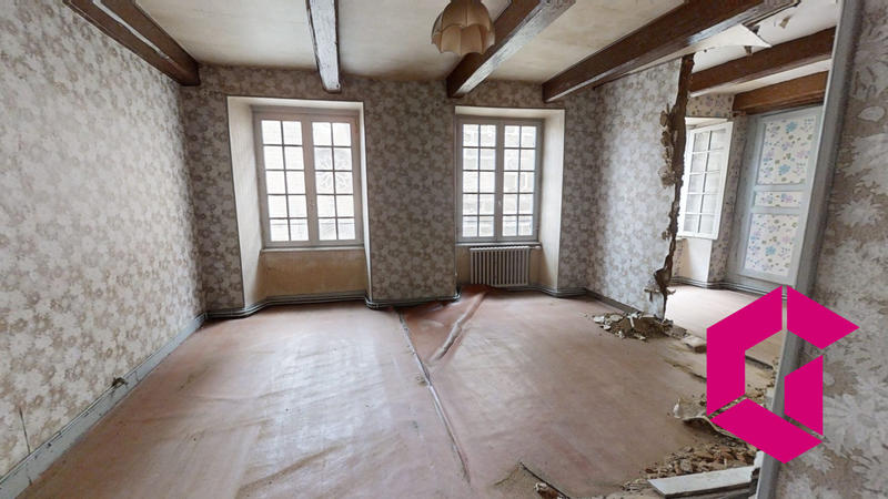 Maison - 552 m² - 15 pièces