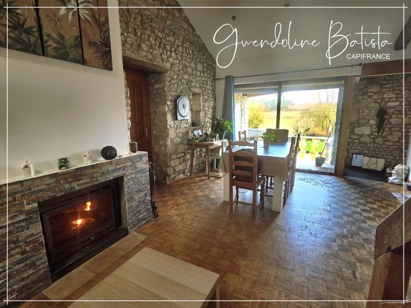 Maison - 200 m² - 6 pièces