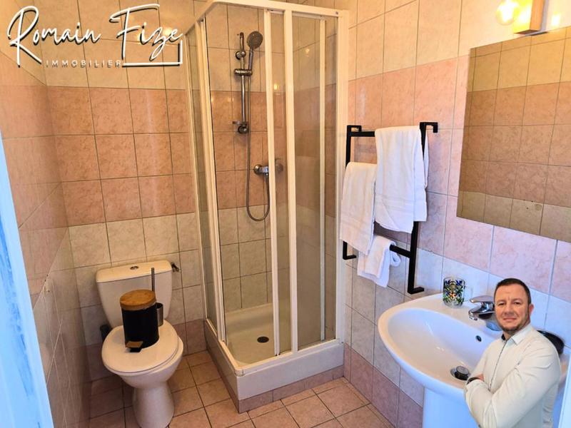 Fonds de commerce - 300 m²