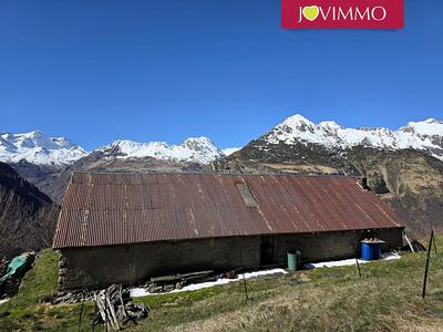 Maison - 150 m² - 1 pièce