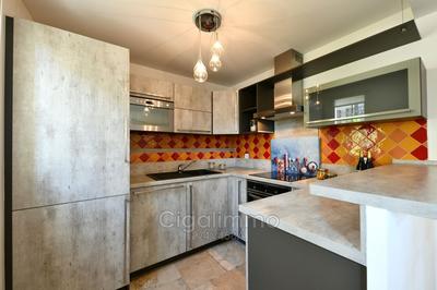 Appartement - 89 m² - 4 pièces