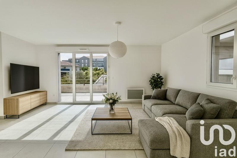 Appartement - 70 m² - 3 pièces