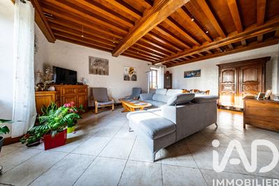 Maison - 265 m² - 9 pièces