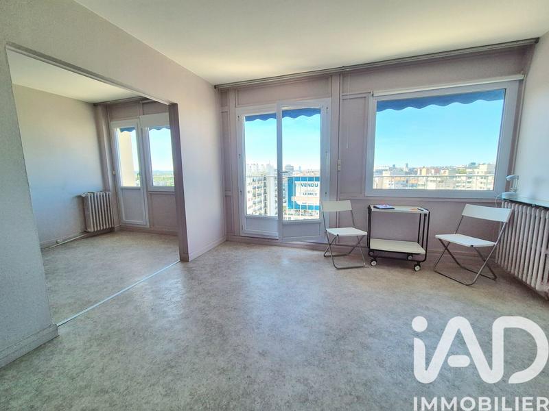 Appartement - 70 m² - 4 pièces