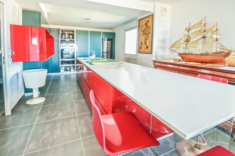 Appartement - 105 m² - 3 pièces