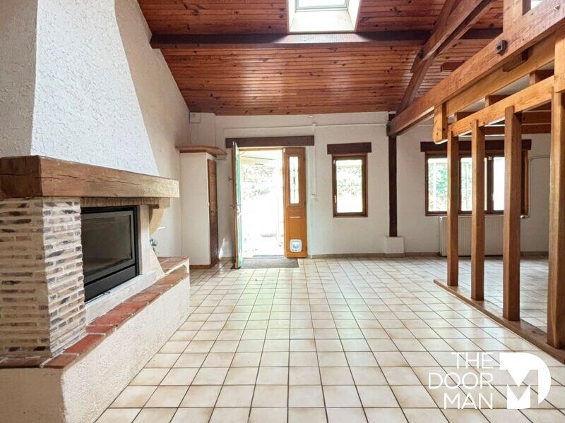 Maison - 90 m² - 5 pièces