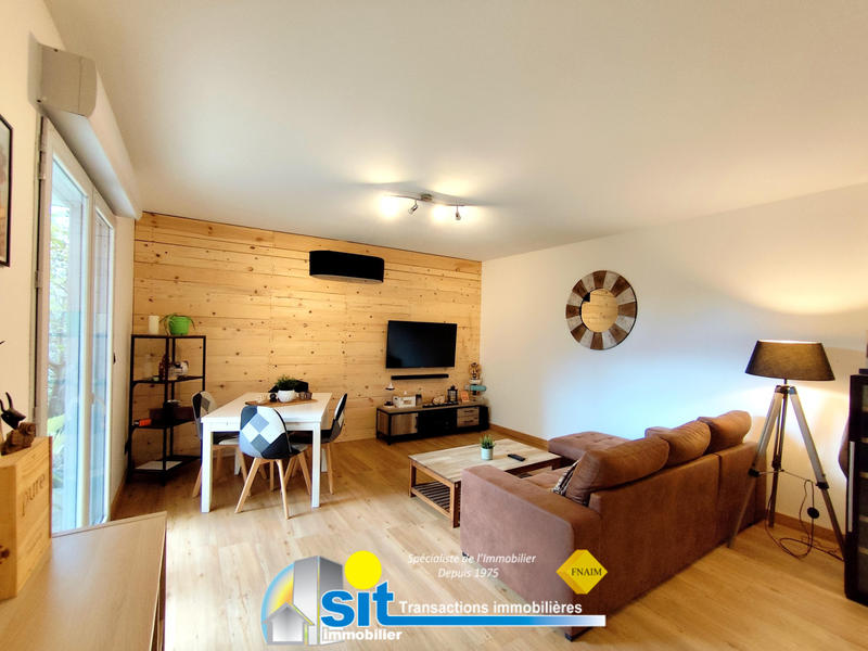 Appartement - 84 m² - 4 pièces