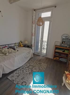 Appartement - 75 m² - 3 pièces