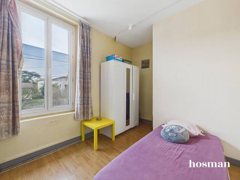 Maison - 93 m² - 4 pièces