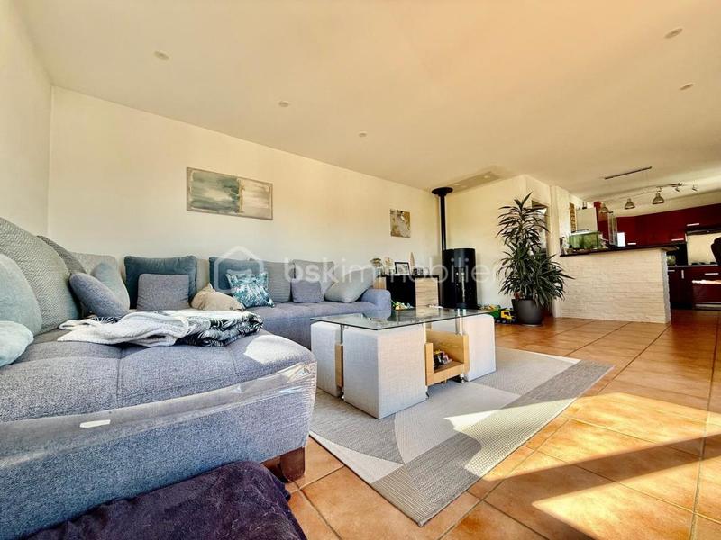 Appartement - 84 m² - 4 pièces