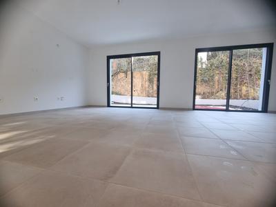 Maison - 76 m² - 3 pièces