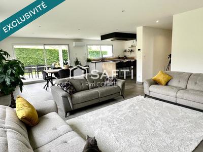 Maison - 136 m² - 5 pièces