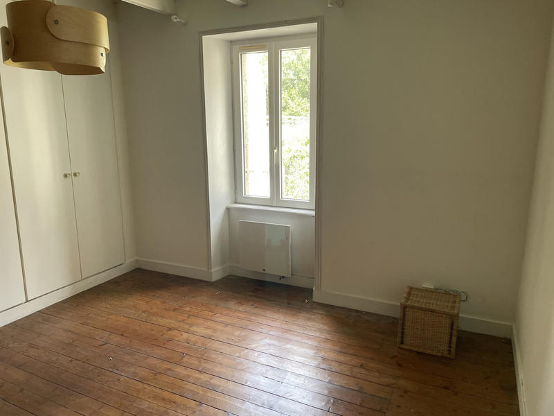 Maison - 102 m² - 7 pièces