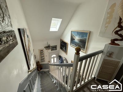 Maison - 99 m² - 5 pièces