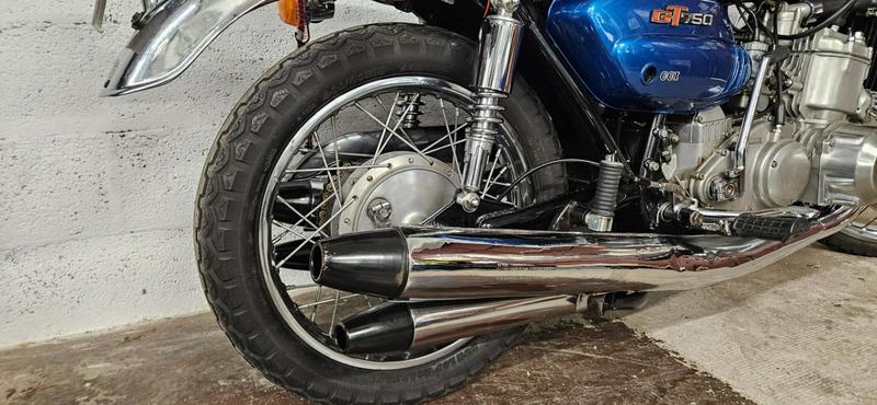 Suzuki Gt 750 k suzuki 0750 028