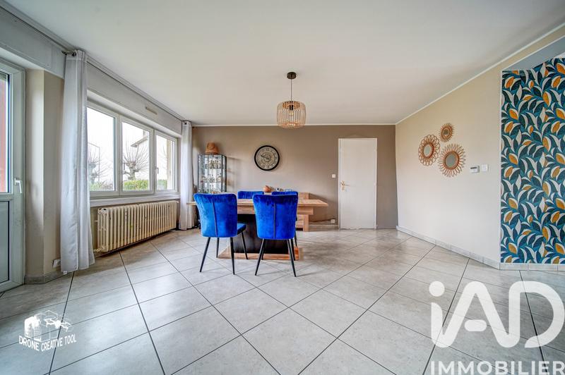 Appartement - 82 m² - 4 pièces