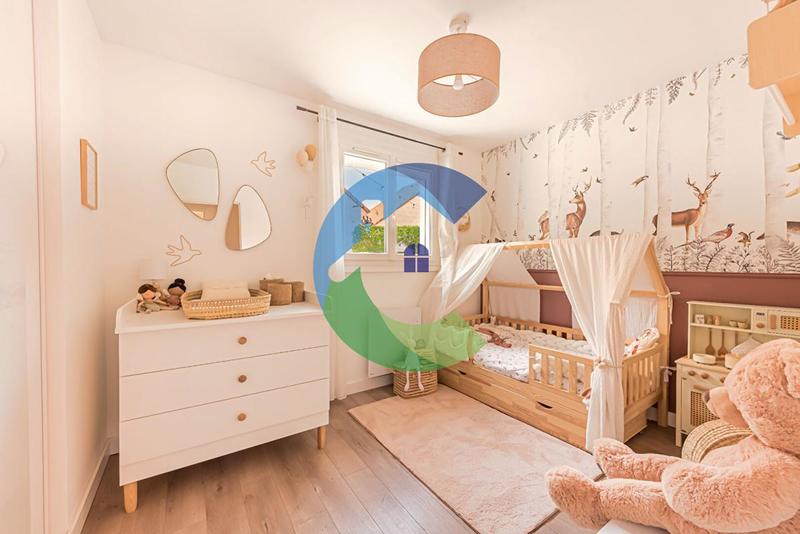 Pavillon - 120 m² - 5 pièces