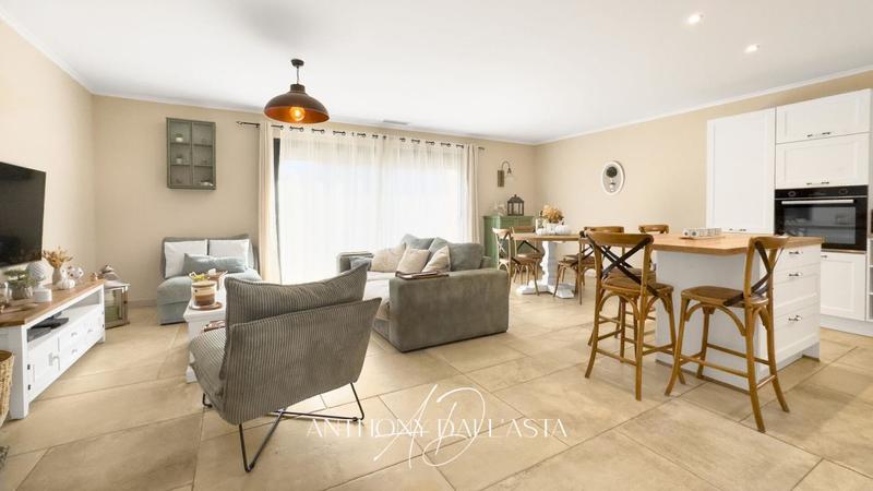 Maison - 114 m² - 4 pièces
