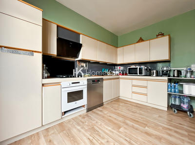 Maison - 180 m² - 6 pièces