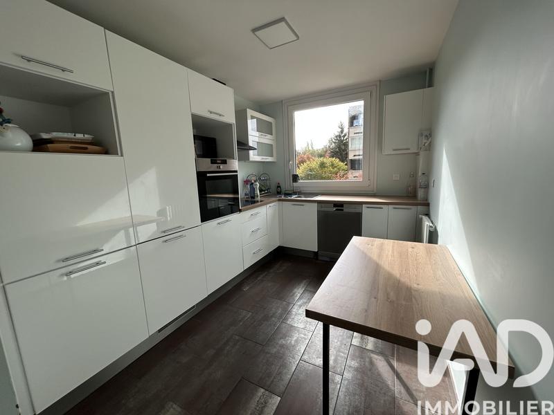 Appartement - 85 m² - 4 pièces