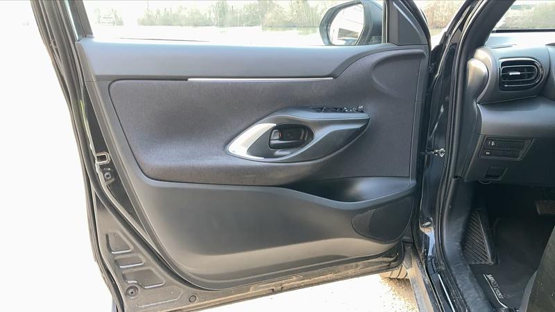 Toyota Yaris Cross IV 1.5 Vvti 116 Hybrid E-Cvt Design - Automatique Entretien constructeur