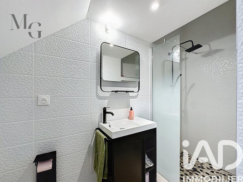 Maison de village - 129 m² - 5 pièces