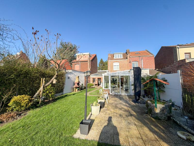 Maison - 110 m² - 4 pièces