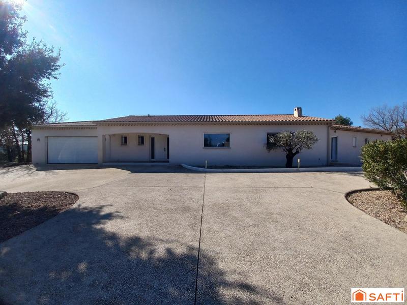 Villa - 205 m² - 5 pièces