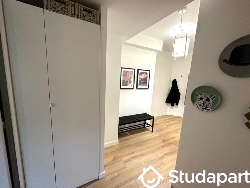 Chambre - 10 m² - 1 pièce