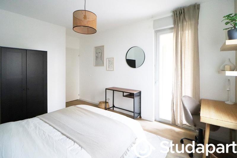 Chambre - 15 m² - 1 pièce