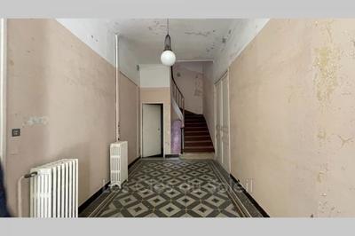 Maison - 357 m² - 14 pièces