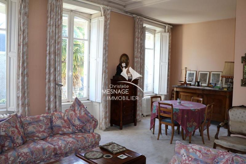 Appartement bourgeois - 90 m² - 3 pièces