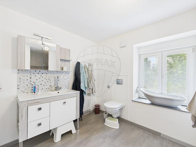 Maison - 114 m² - 4 pièces