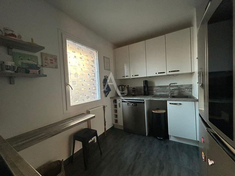 Maison - 80 m² - 5 pièces