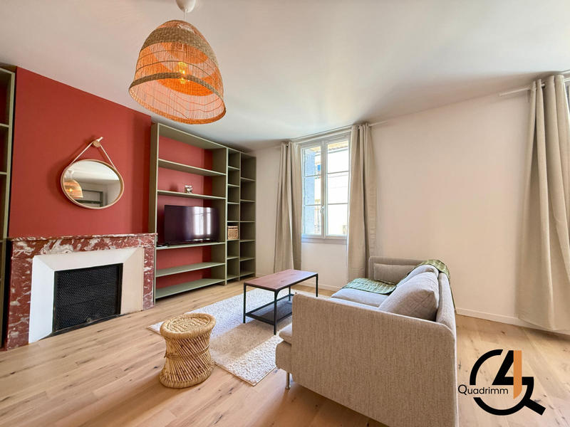 Appartement - 77 m² - 3 pièces