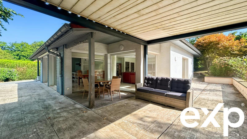 Maison - 168 m² - 7 pièces