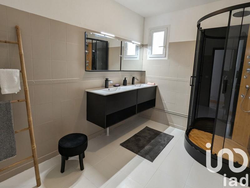 Maison - 112 m² - 6 pièces