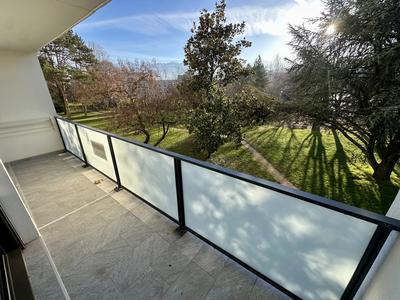 Appartement - 75 m² - 4 pièces