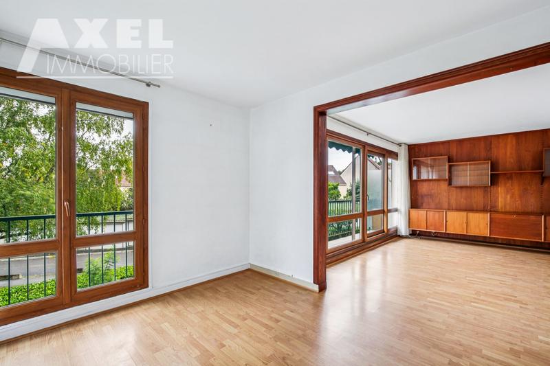 Appartement - 90 m² - 5 pièces