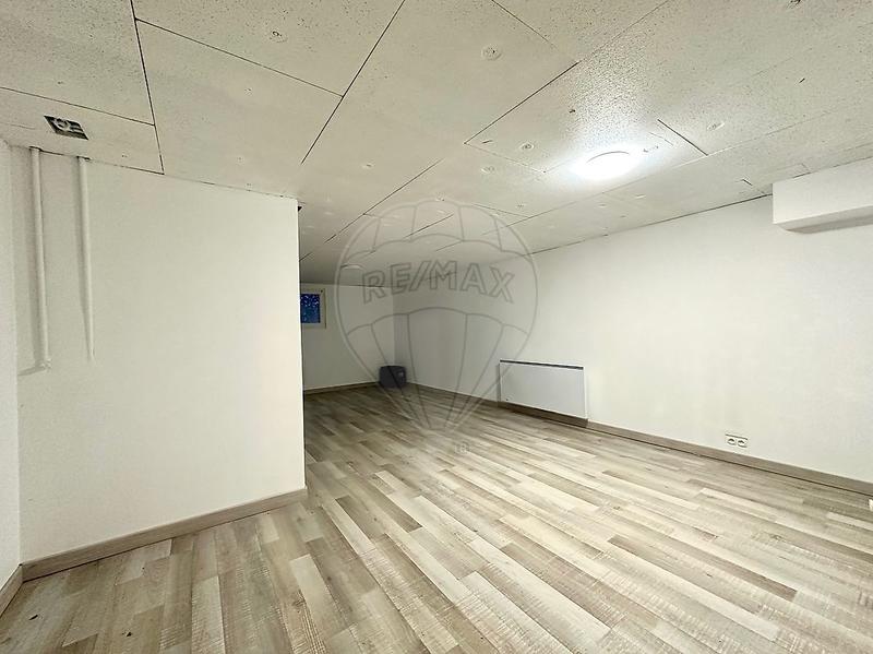 Propriété - 185 m² - 7 pièces